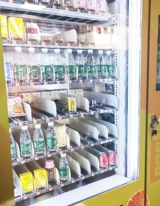 Wysoka temperatura ogrzewanie do 55 stopni Celsjusza Mniej niż 15 sekund dla zimnych posiłków Ogrzewane posiłki