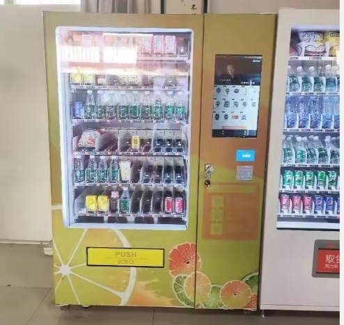 Automatyczna maszyna do sprzedaży z szybkim ogrzewaniem i dużą pojemnością dla ciepłych i zimnych posiłków